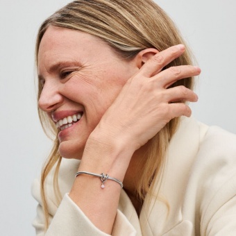 Пандора Шарм «Материнская любовь»