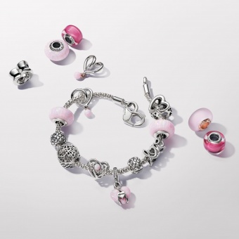Пандора Шарм «Материнская любовь»